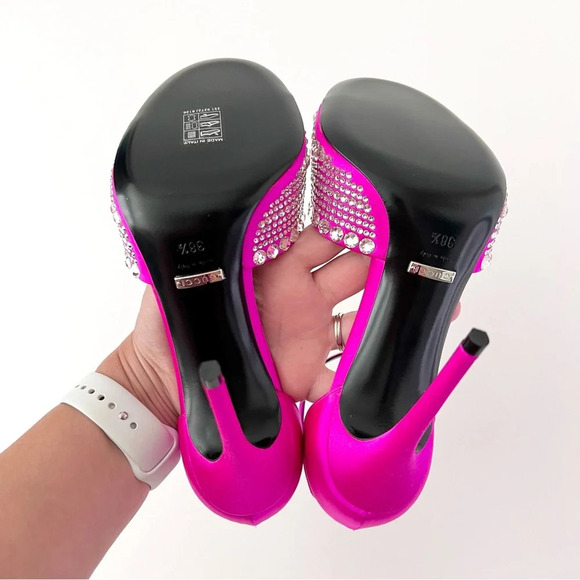 NEW GUCCI Crystal GG Embellished Hot Pink Fuchsia Satin Heel Sandal Ankle Strap - Picture 14 of 16